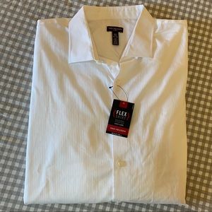 Van Heusen long sleeve sport shirt